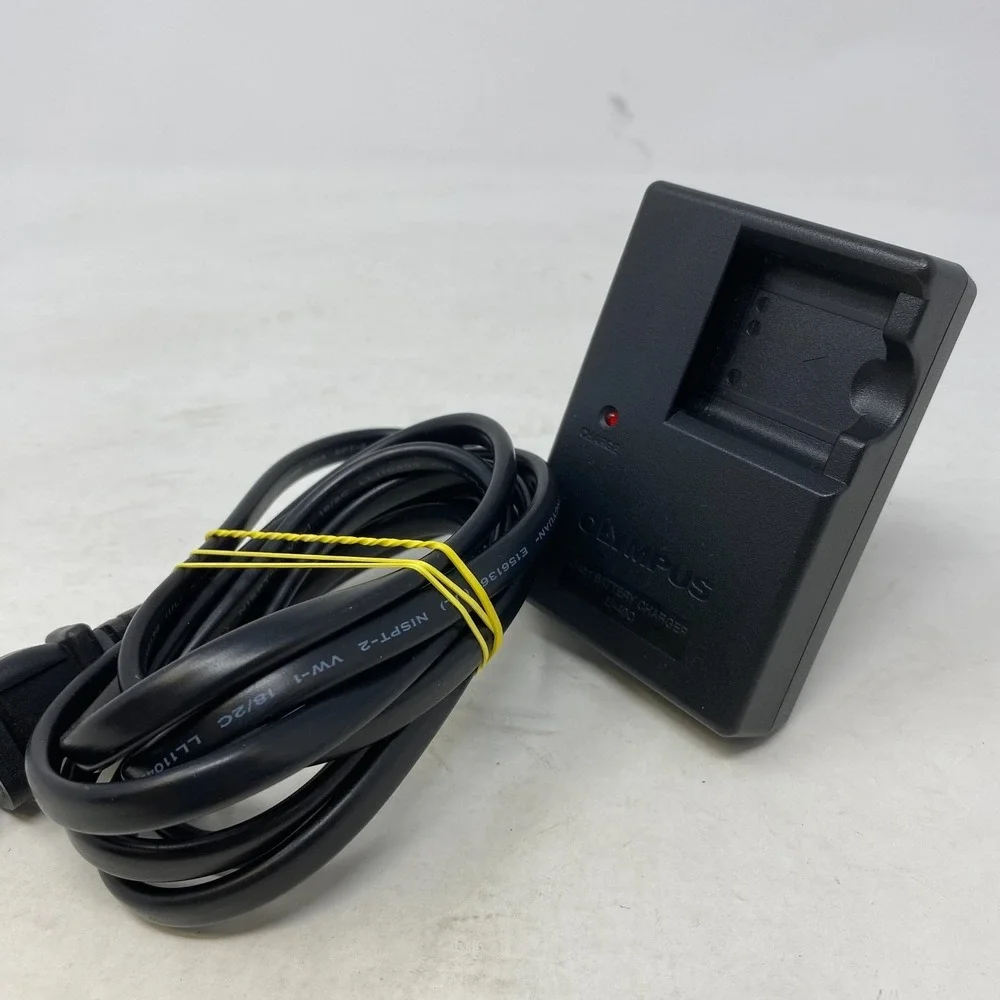 Olympus Lithium Ion Battery Charger Model Li-40C Replacement Part‎ Piece